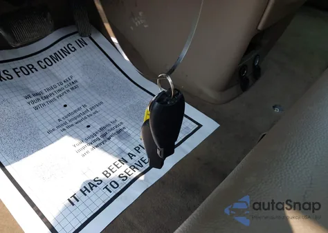 2016 Chrysler Town & Country Touring z USA, uszkodzony, nr VIN 2C4RC1BG6GR185637